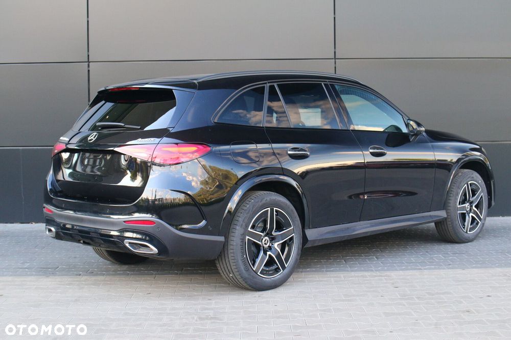 Mercedes-Benz GLC - 7