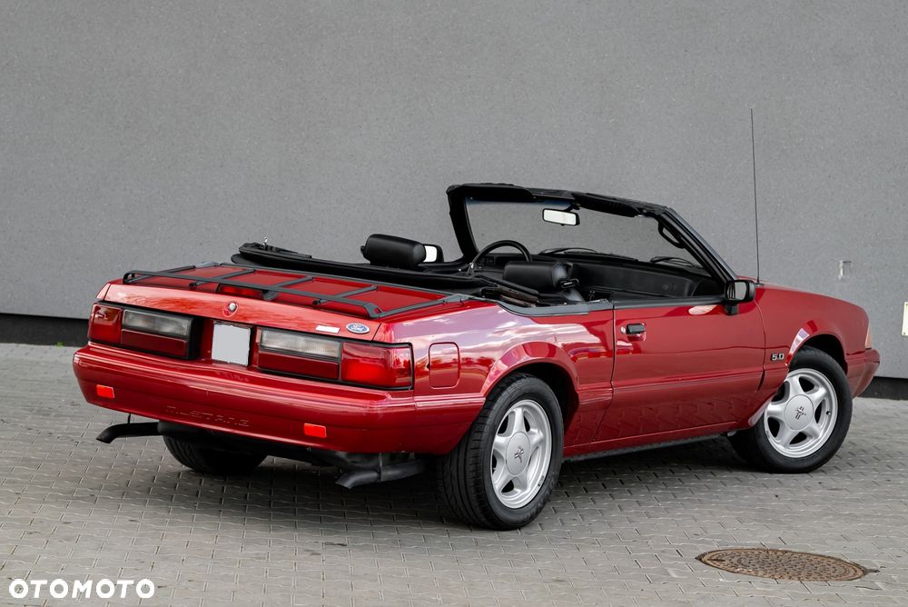 Ford Mustang 5.0 GT - 8