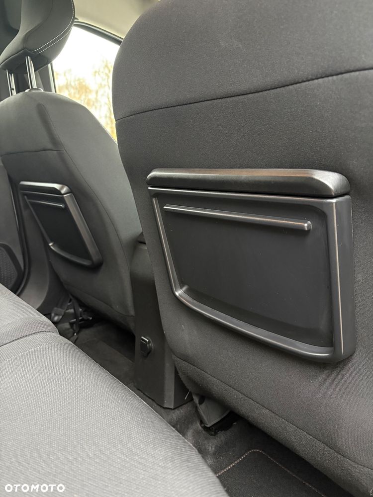 Dacia Jogger 1.0 TCe Extreme 7os - 23