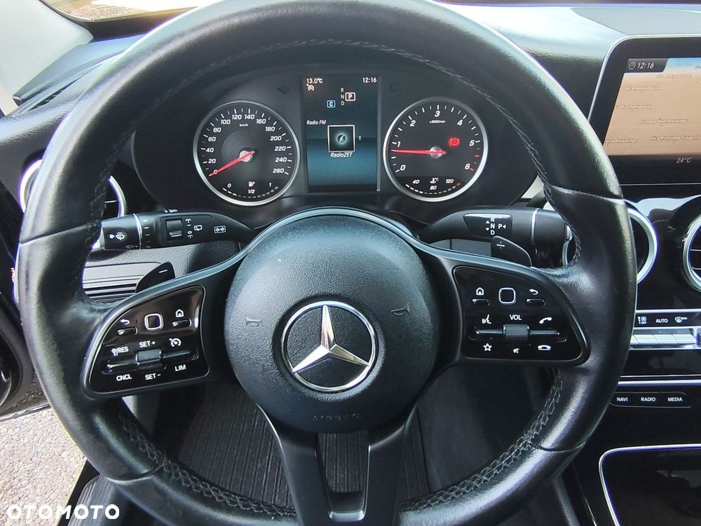 Mercedes-Benz Klasa C 200 d 9G-TRONIC - 25