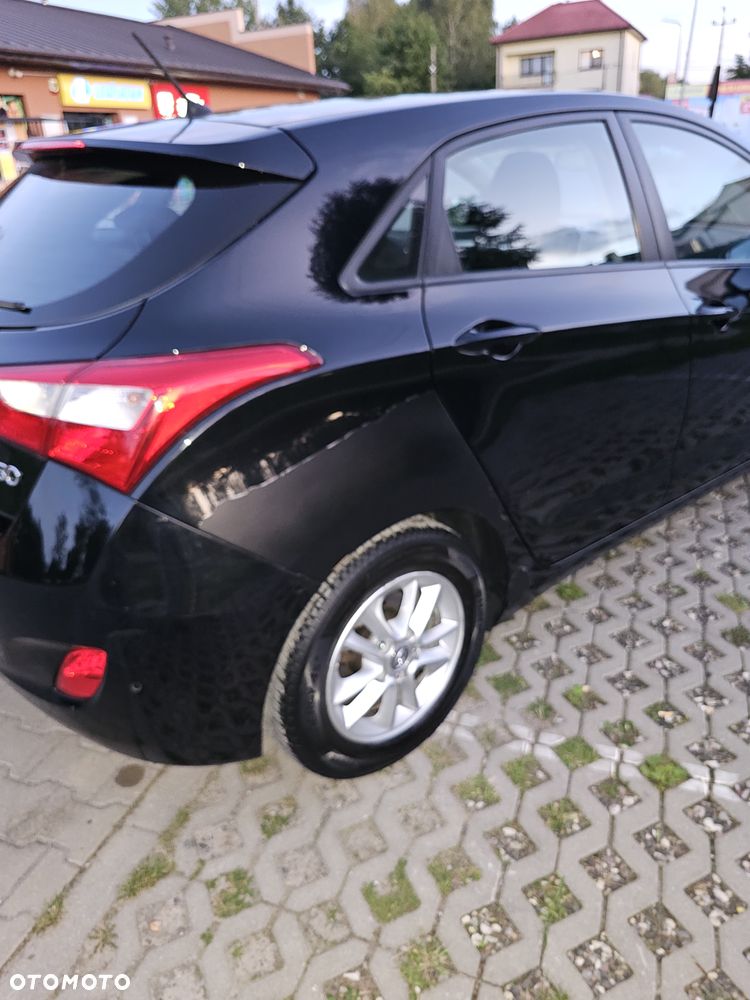 Hyundai i30 1.4 Fifa World Cup Edition - 15