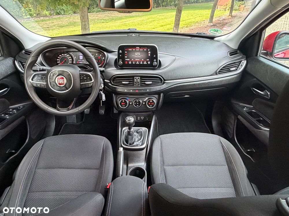 Fiat Tipo 1.4 T-Jet 16v Pop - 17