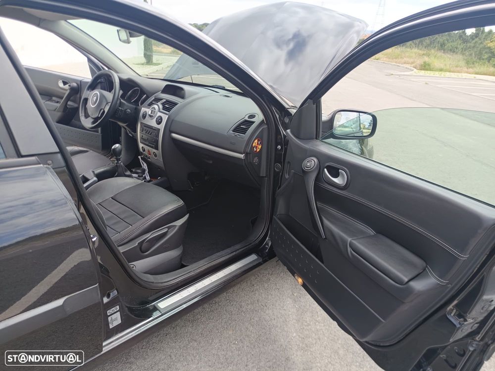 Renault Mégane Break 1.5 dCi Dynamique Luxe - 26