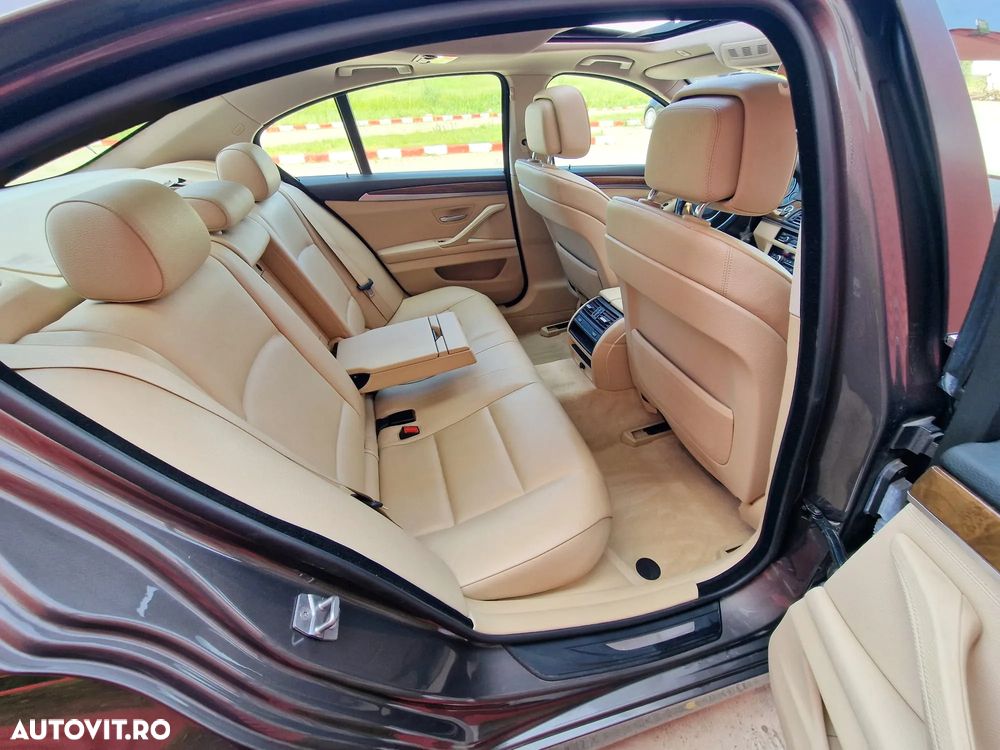 BMW Seria 5 520d - 14