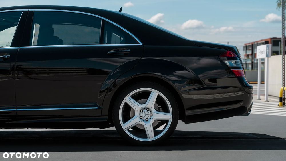 Mercedes-Benz Klasa S 500 4-Matic - 14