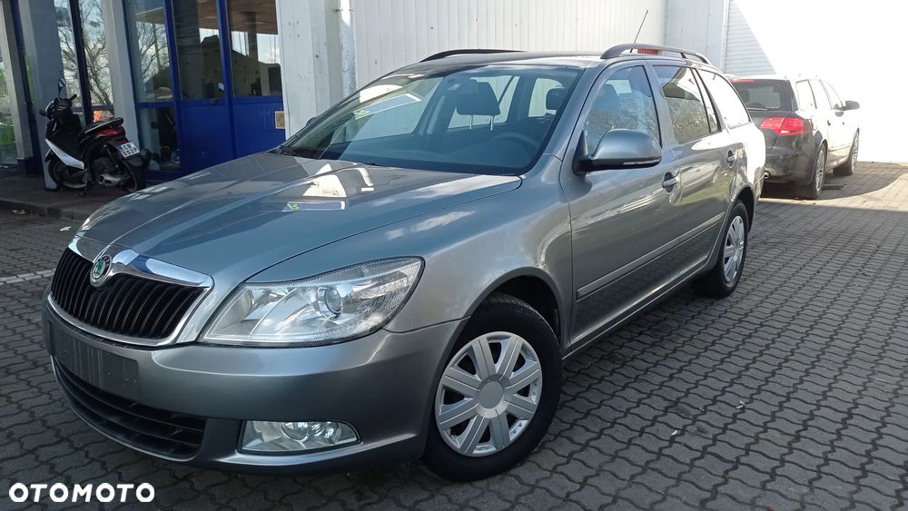 Skoda Octavia 1.6 TDI DPF Elegance - 3
