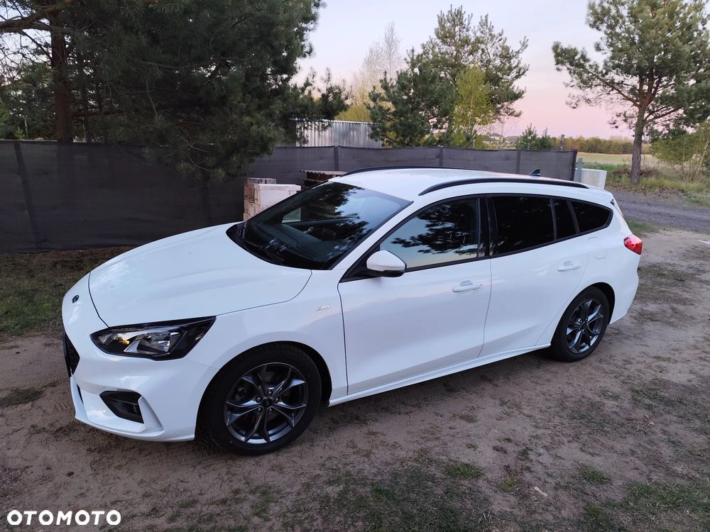 Ford Focus 1.0 EcoBoost Hybrid ST-LINE STYLE - 4