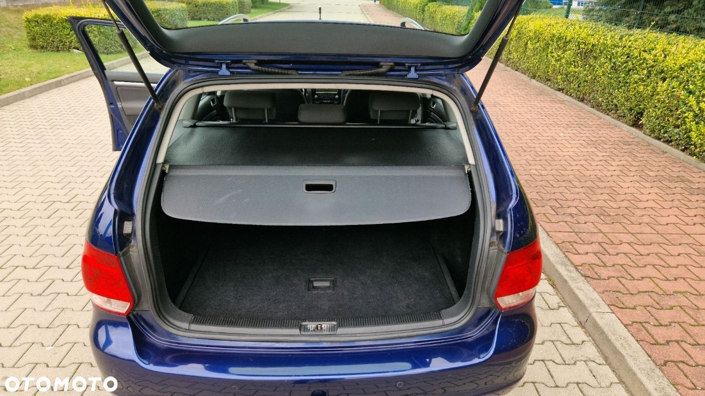 Volkswagen Golf 1.9 TDI DPF Edition BlueMotion - 15