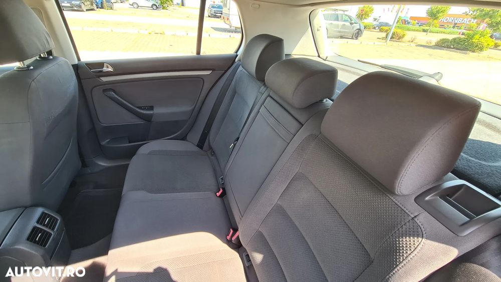 Volkswagen Golf 1.9 TDI Comfortline - 9