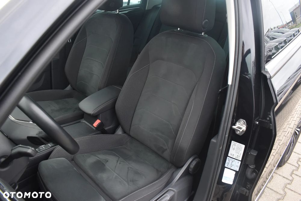 Volkswagen Tiguan 2.0 TSI 4Mot Elegance DSG - 11