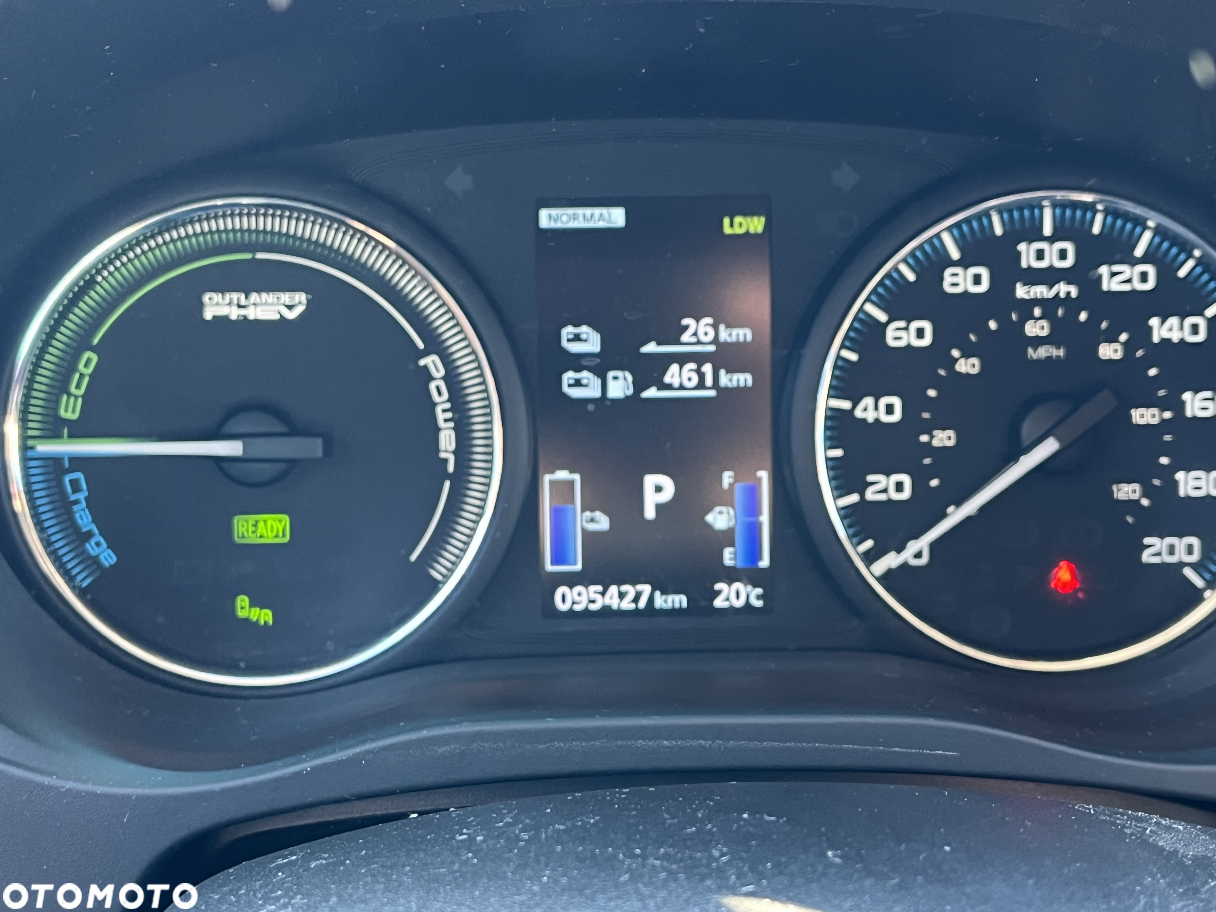 Mitsubishi Outlander - 5