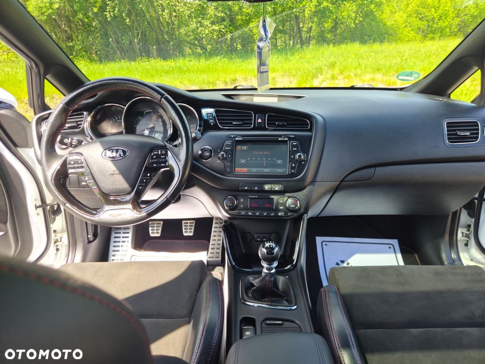 Kia Ceed 1.6 T-GDI GT-Challenge - 19