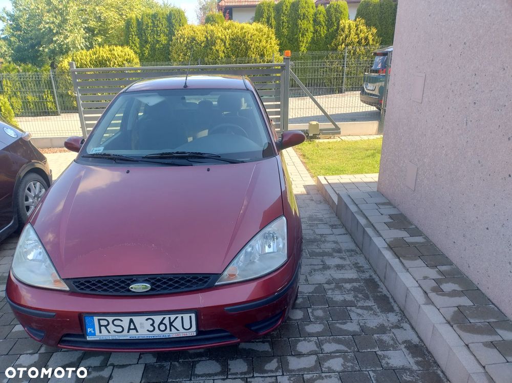 Ford Focus 1.6 X100 - 1