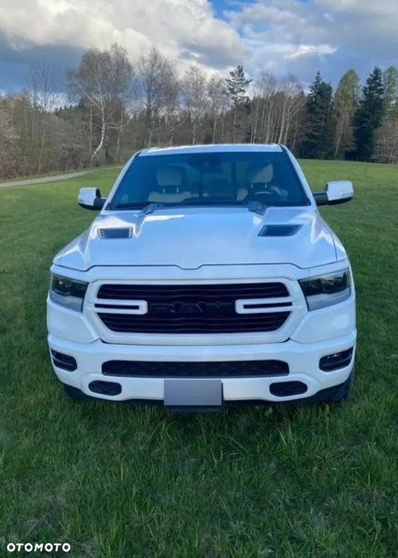 Dodge RAM 5.7 4x4 - 3