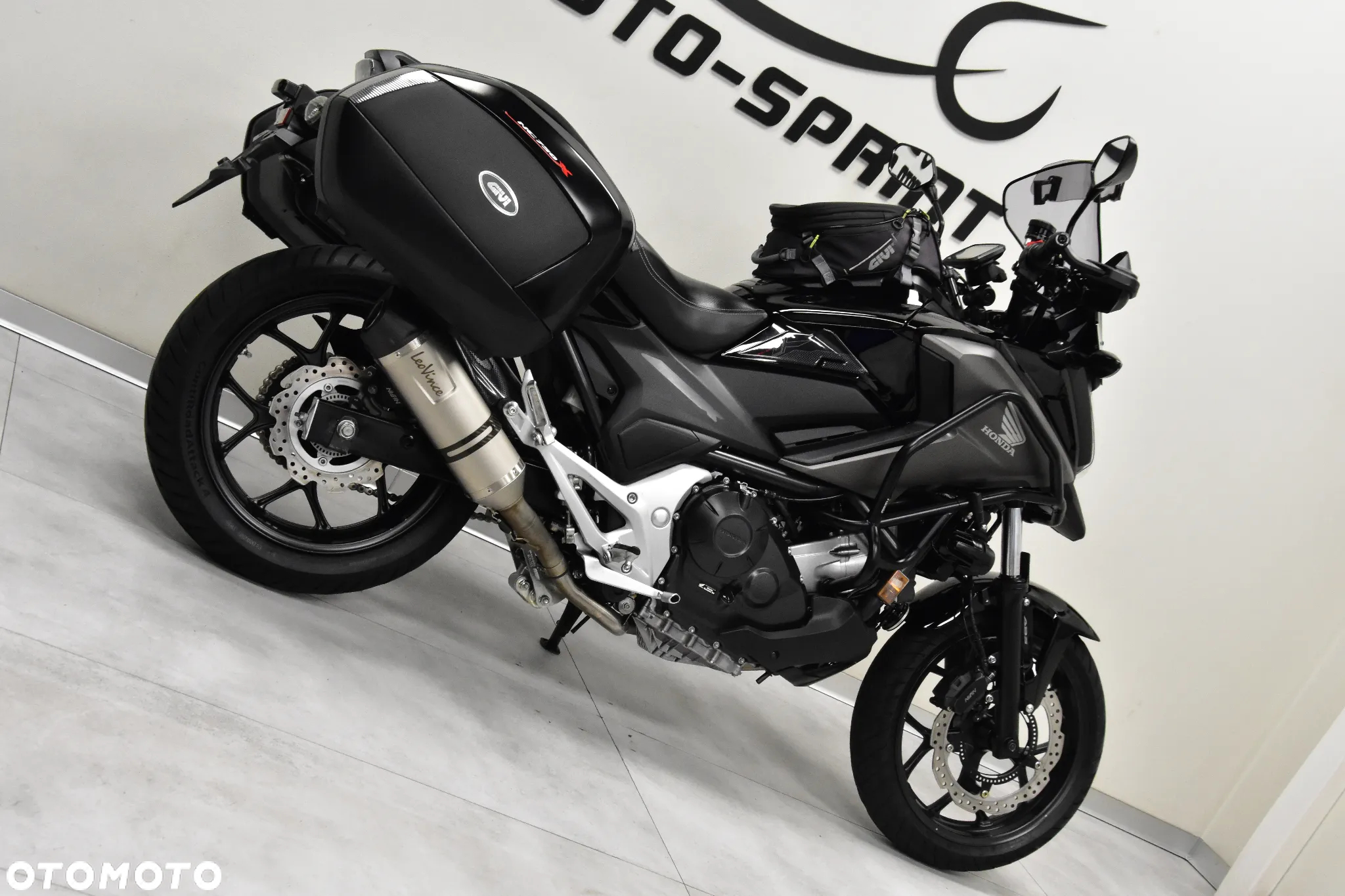 Honda NC - 9