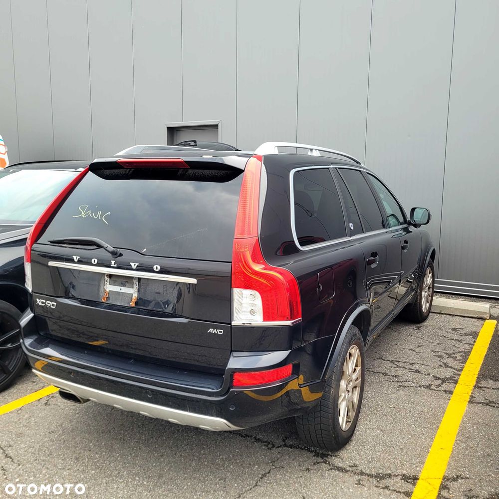 Volvo XC 90 - 3