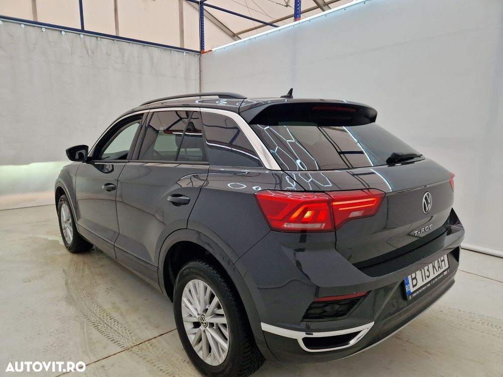 Volkswagen T-Roc - 2