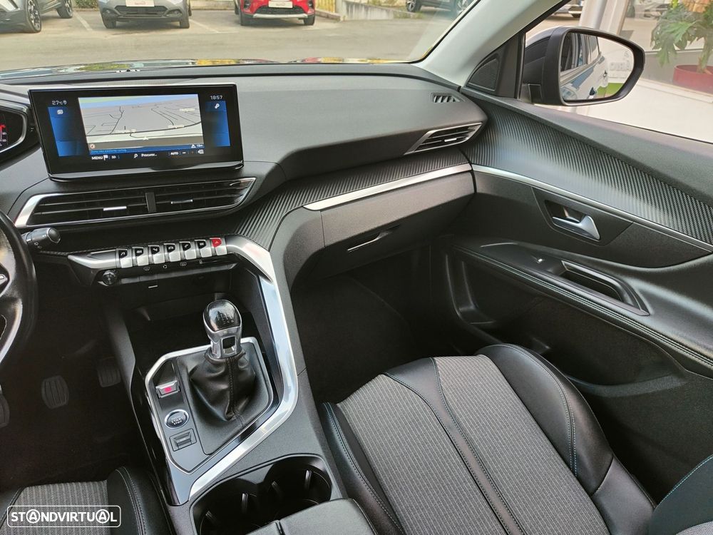 Peugeot 3008 1.5 BlueHDi Allure - 37