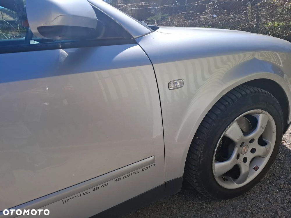 Audi A4 Limousine - 12