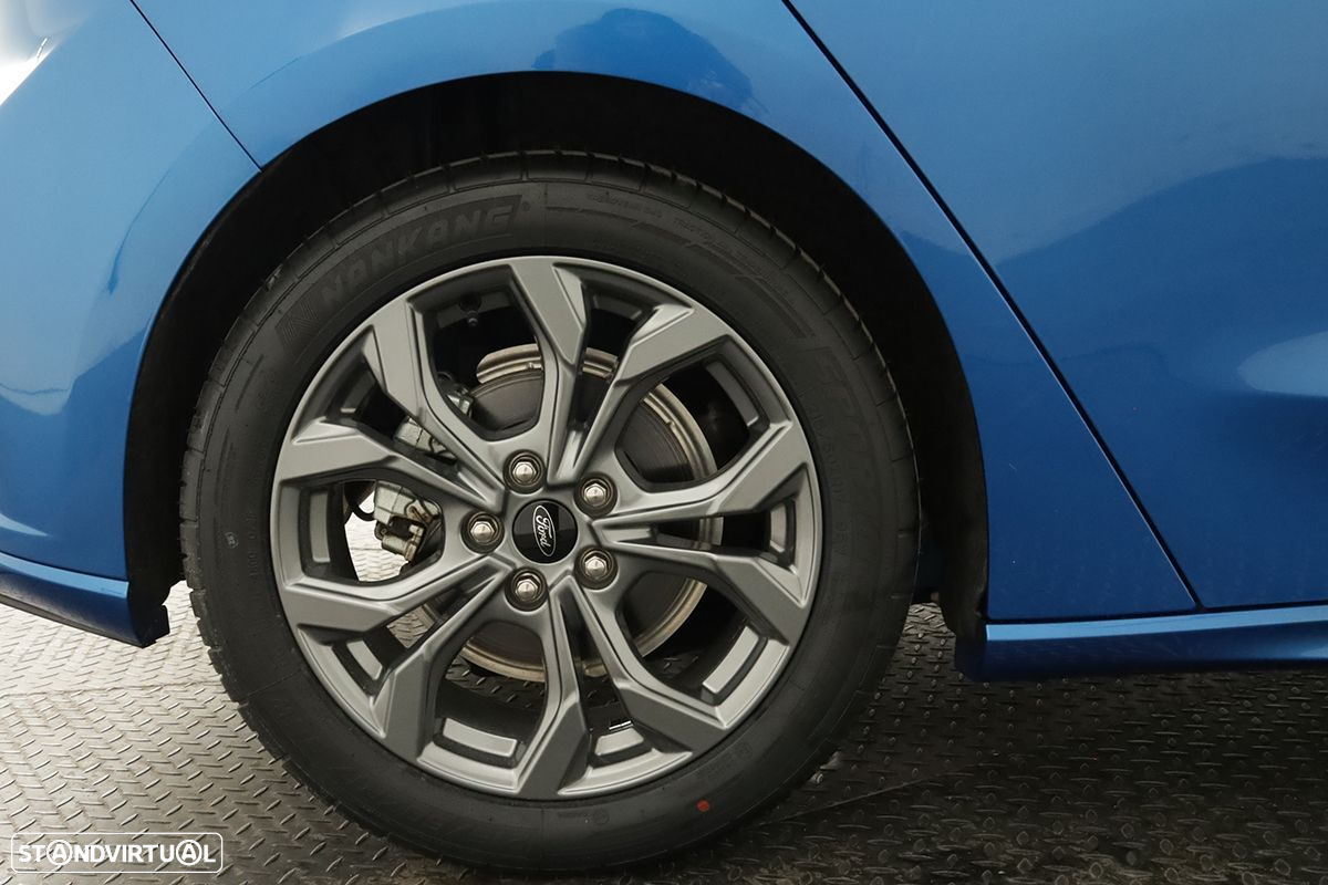 Ford Focus - 4