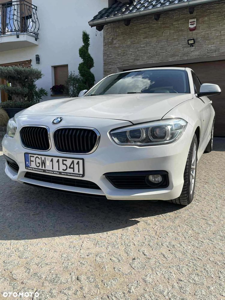 BMW Seria 1 118d - 4