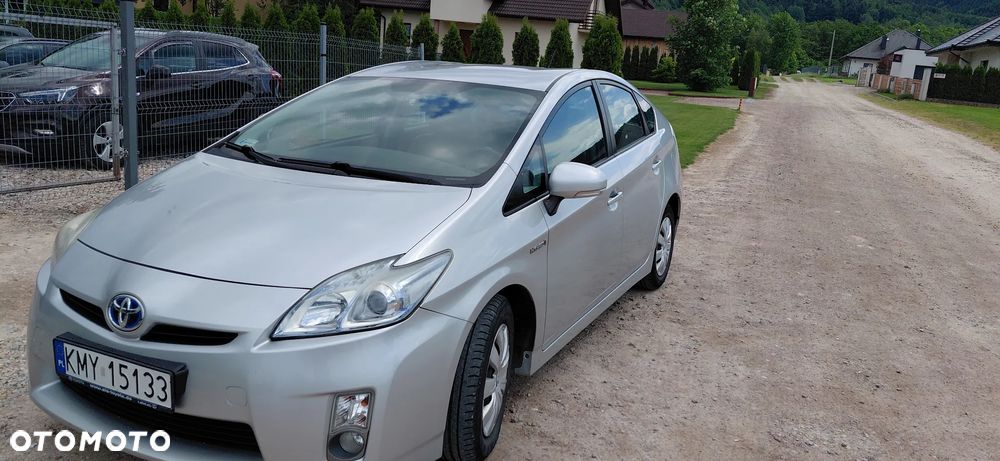 Toyota Prius 1.8 HSD Prestige - 1
