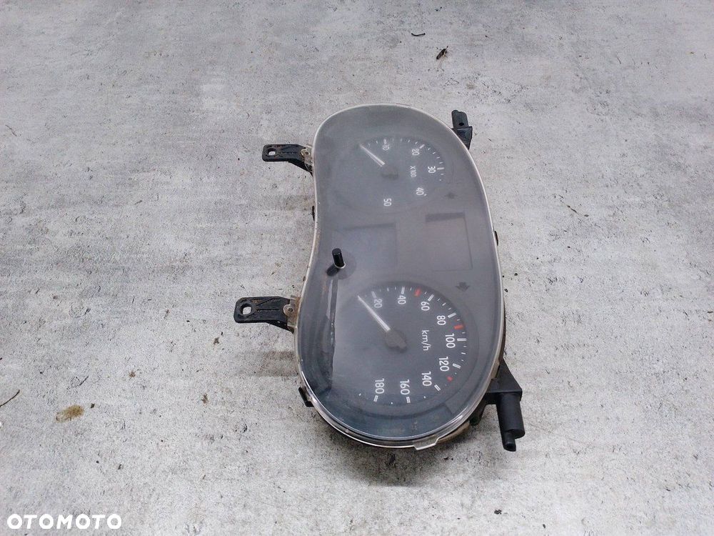 LICZNIK RENAULT MASTER II FL P8200359415-G 2.5 DCI 120KM - 6