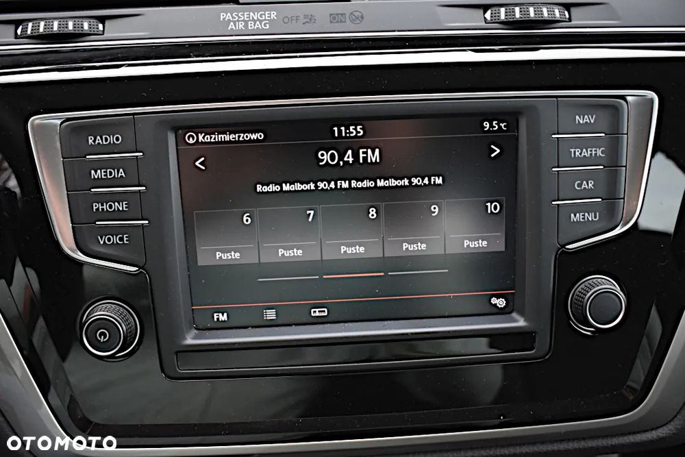 Volkswagen Touran 1.6 TDI BMT Comfortline - 21