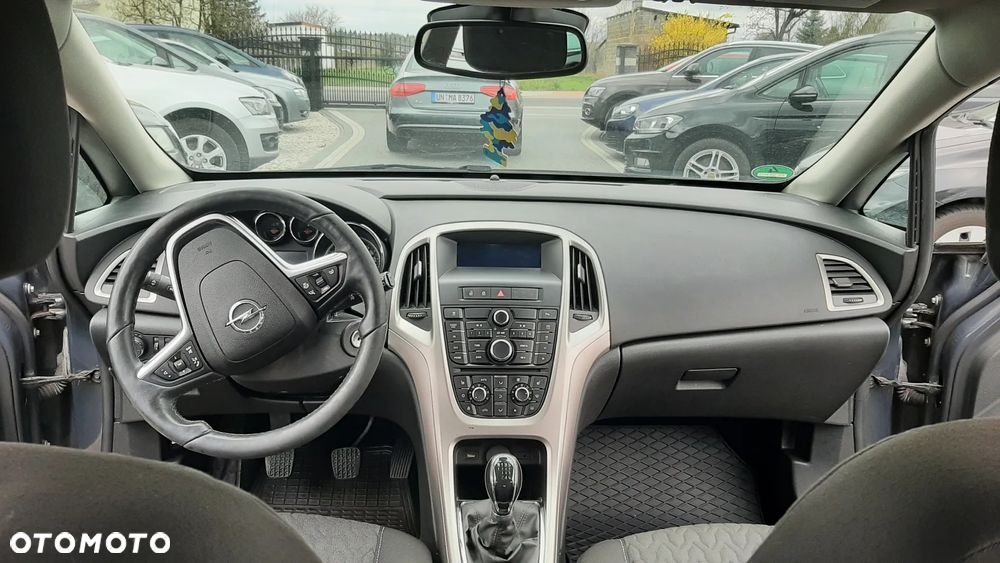 Opel Astra 1.4 Turbo - 13