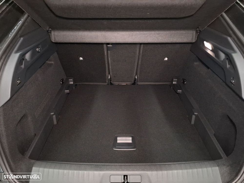 Peugeot 3008 1.2 Hybrid Allure e-DCS6 - 21