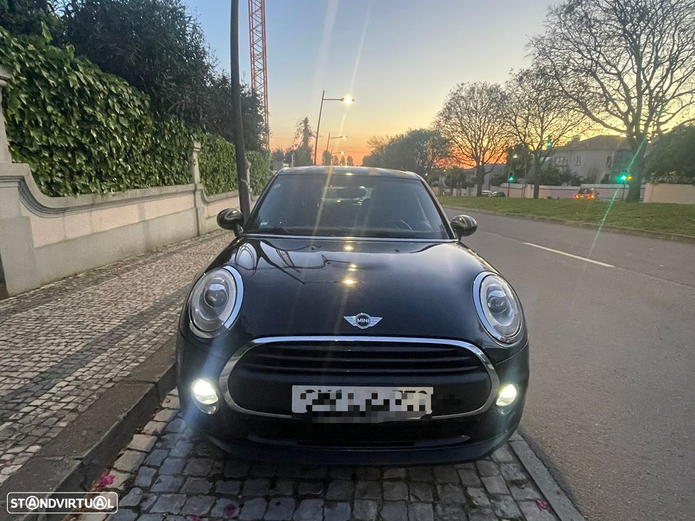 MINI 5 Portas Cooper D - 3