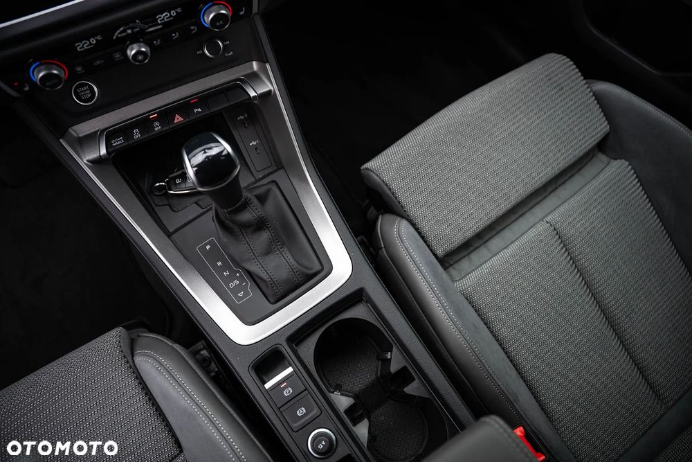 Audi Q3 35 TFSI mHEV S-Line S tronic - 20
