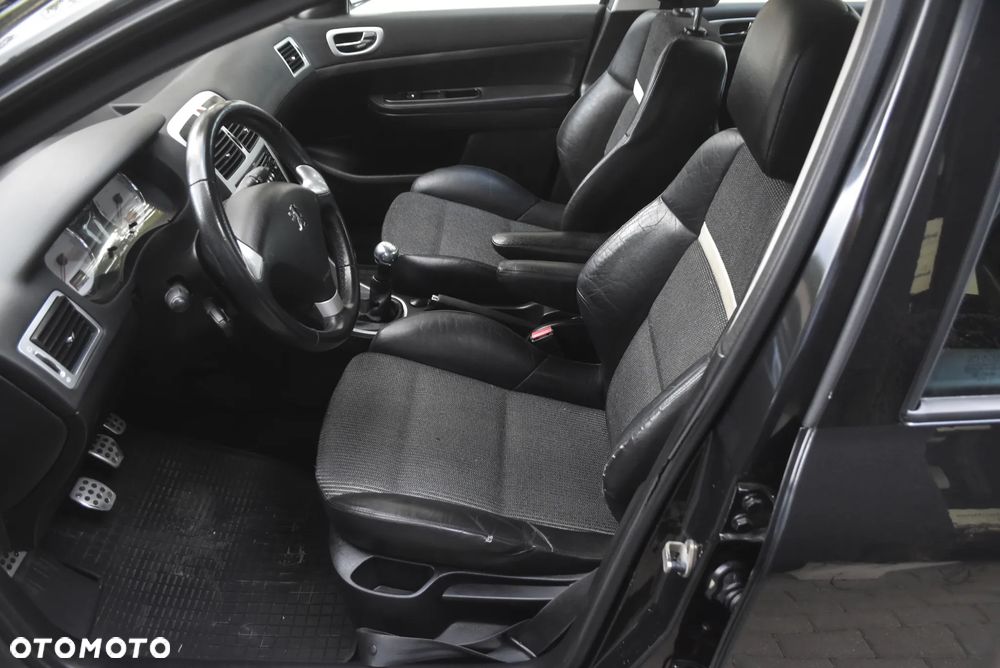 Peugeot 307 HDi Break 110 Premium - 10
