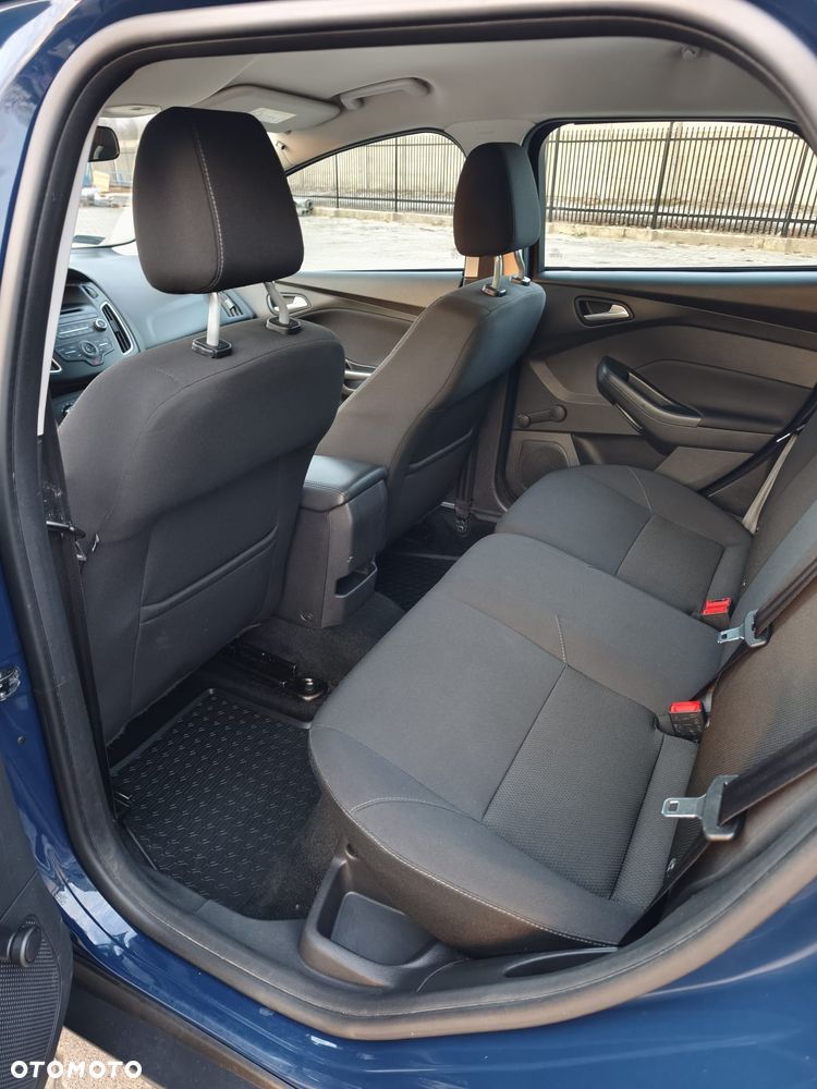 Ford Focus 1.5 TDCi Trend - 10