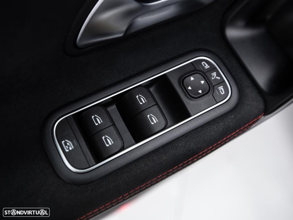 Mercedes-Benz CLA 180 d Shooting Brake AMG Line Aut. - 15