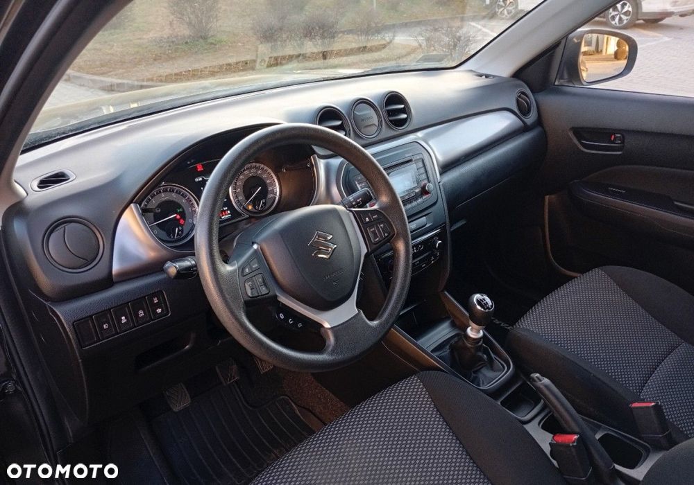 Suzuki Vitara - 19