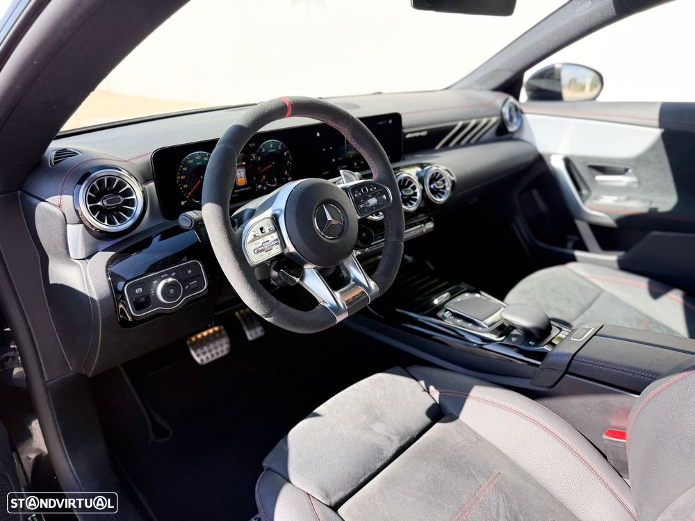 Mercedes-Benz CLA 45 AMG S Shooting Brake 4Matic+ - 21