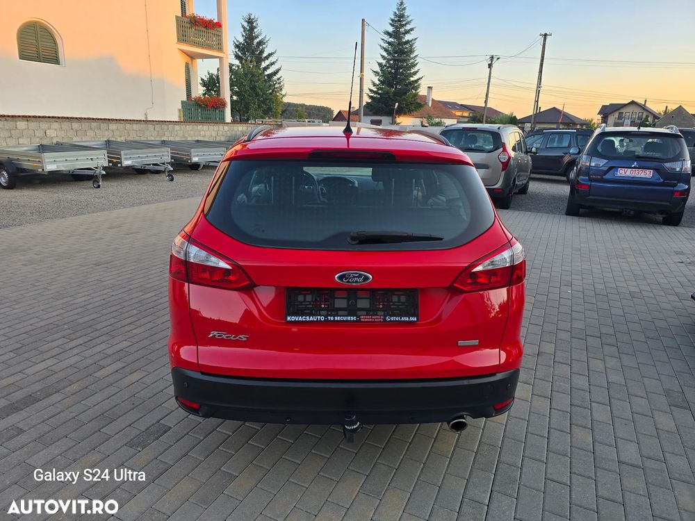 Ford Focus 1.6 EcoBoost Start Stop Trend - 21