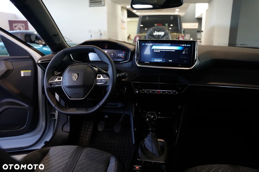 Peugeot 2008 1.2 PureTech Allure S&S - 10