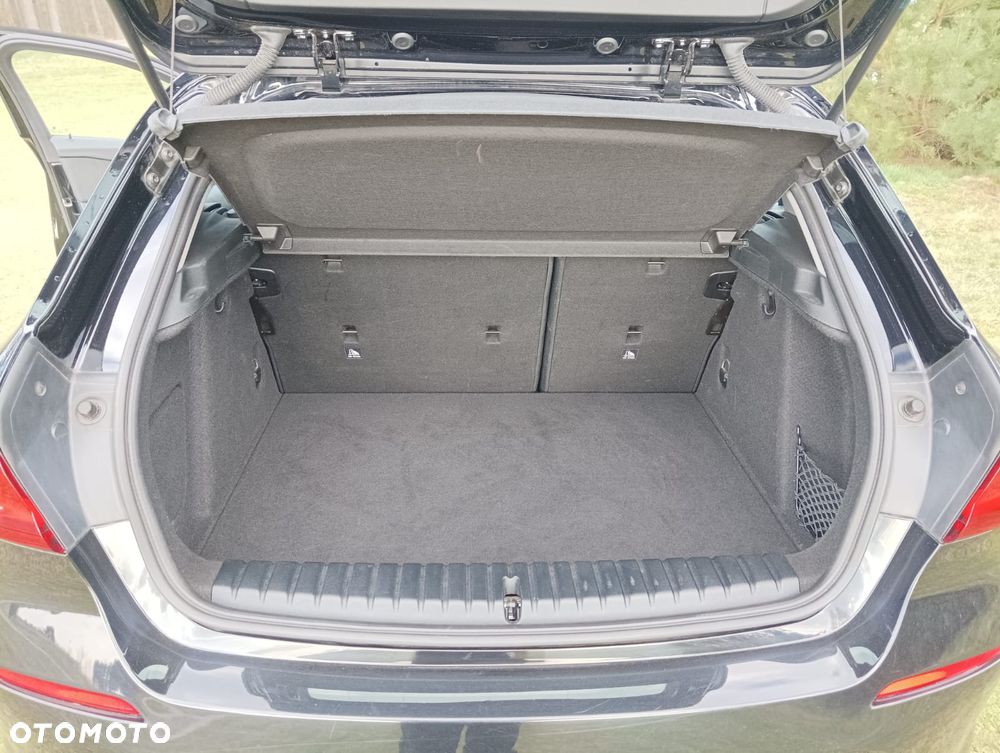 BMW Seria 1 118d Advantage - 11