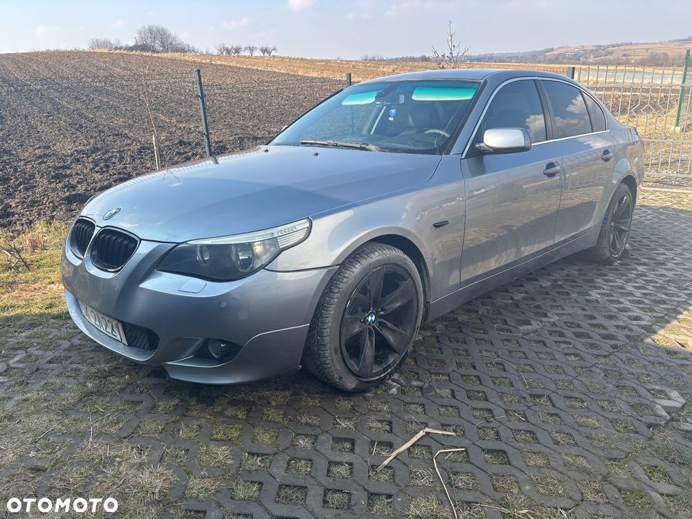 BMW Seria 5 520i - 3