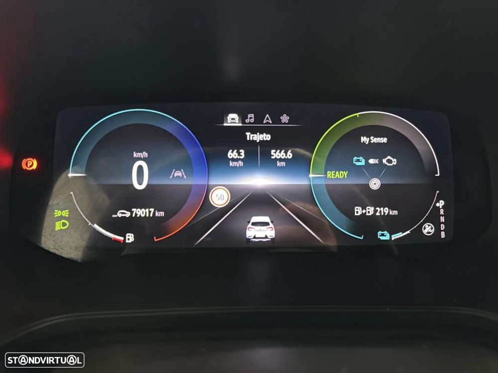 Renault Captur 1.6 E-Tech Full Hybrid Techno - 13