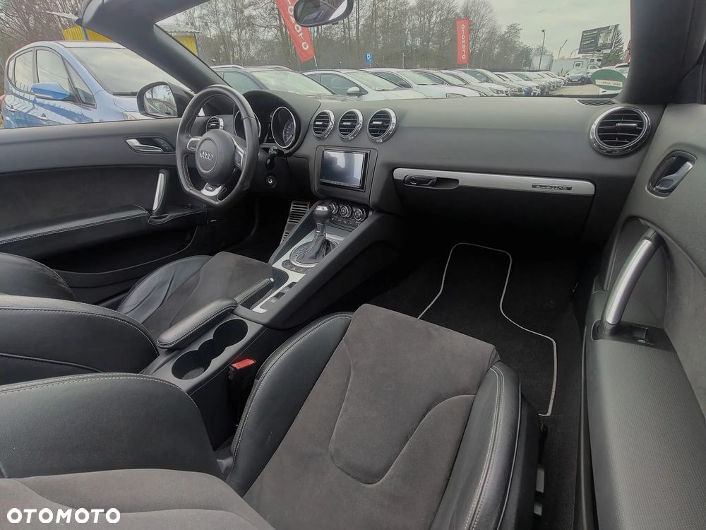 Audi TT S Coupé tronic - 31