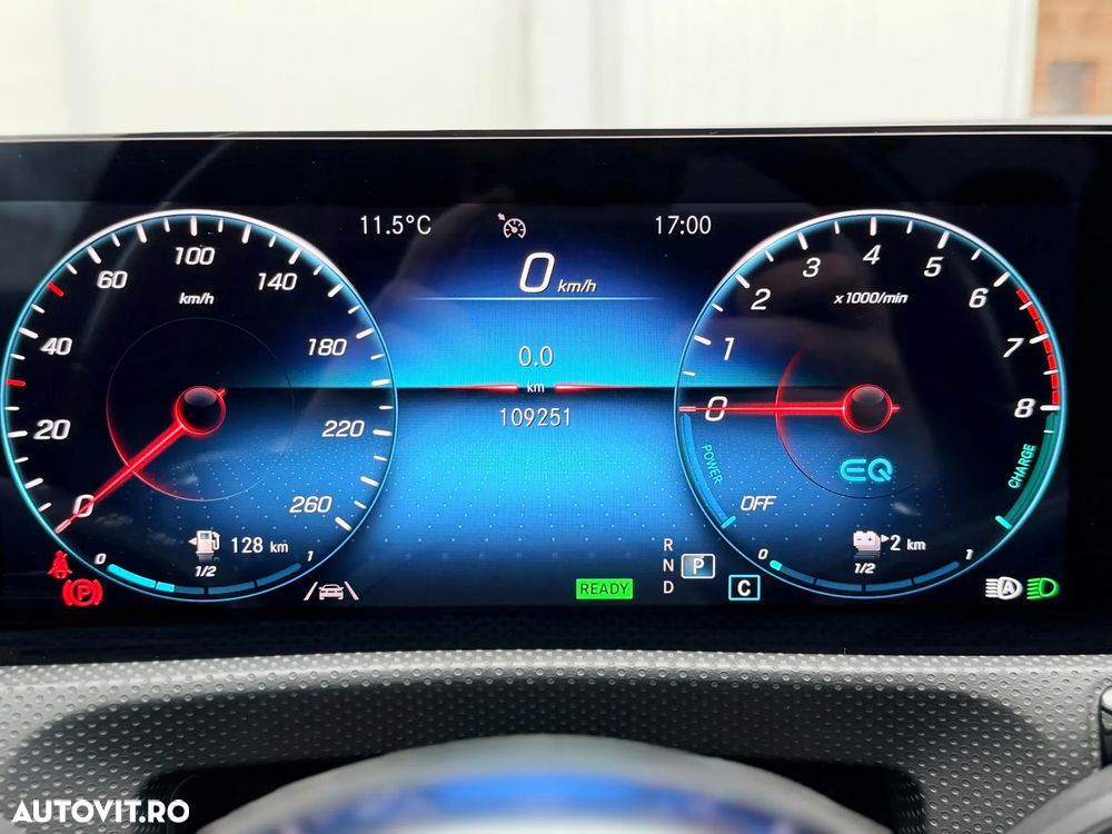 Mercedes-Benz CLA - 11