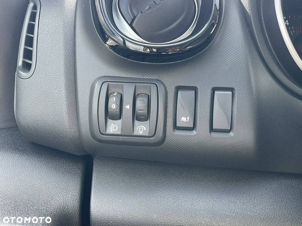 Renault Trafic - 21
