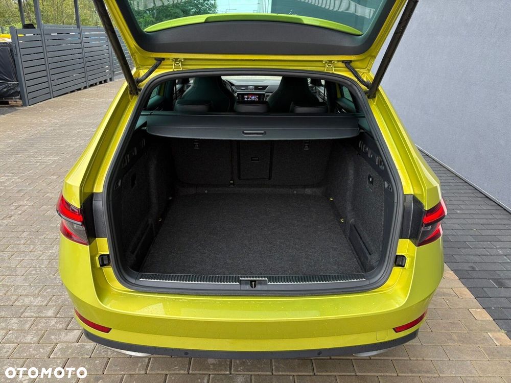 Skoda Superb 2.0 TSI Sportline DSG - 22