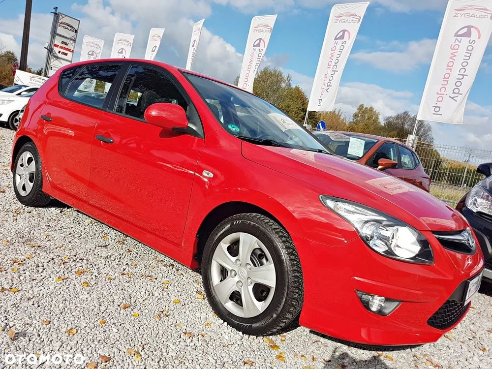 Hyundai i30 1.4 Blue Comfort - 26
