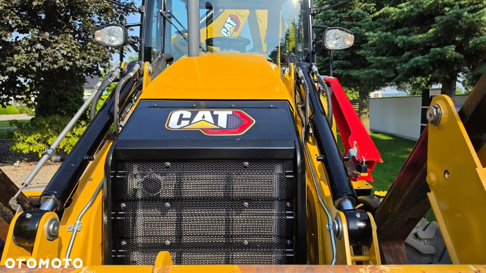 Caterpillar KOPARKO ŁADOWARKA CAT 432. 101 KONI. AUTOMATYCZNA SKRZYNIA BIEGÓW.  JOYSTICK. 3 ŁYŻKI. ROK PRODUKCJI 2023. KUPOWANA I ODBIERANA W 2024. BARDZO MAŁY PRZEBIEG JEDYNE 325 MTh. KLIMATYZACJA.  WEBASTO. STAN JAK FABRYCZNIE NOWA - 23