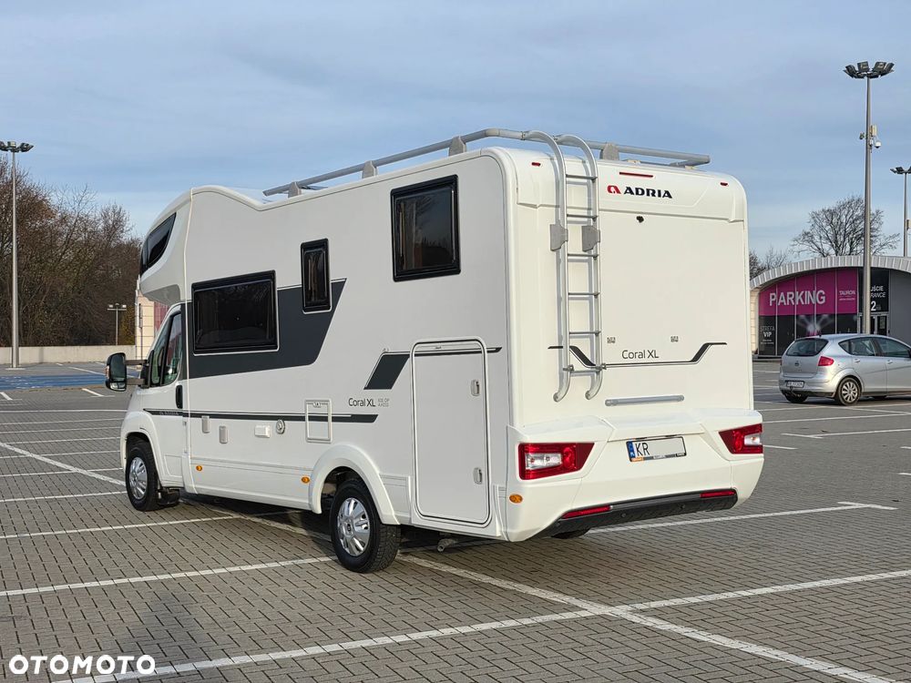 Adria Coral XL Axess 600 DP - 5