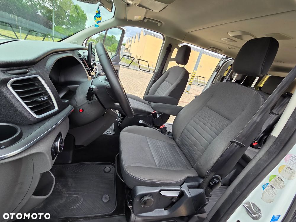Ford Tourneo Custom 2.0 EcoBlue Hybrid L2 Trend - 27